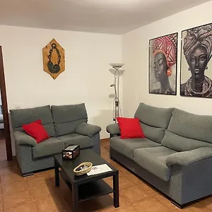 Appartamento Rostros, La Santa